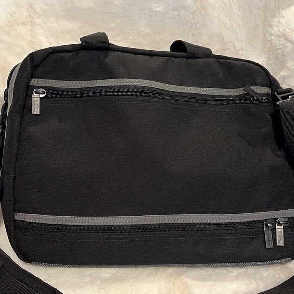 Kipling small computer bag - Picture 3 of 7